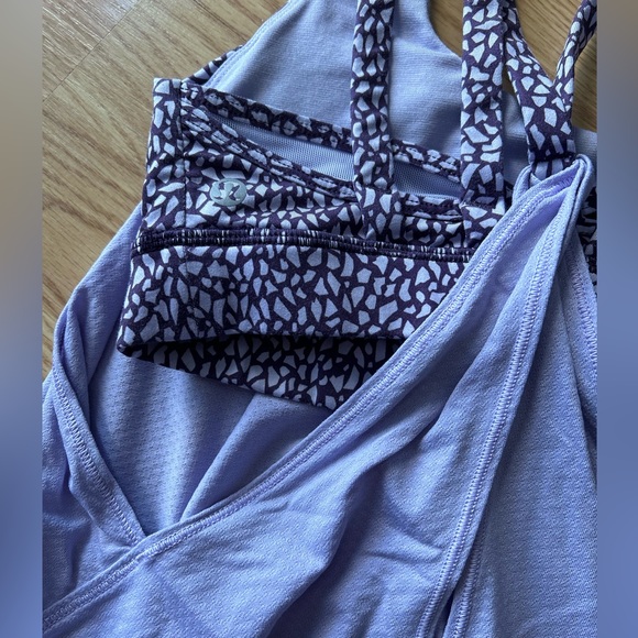 Lululemon Size 4 - Picture 2 of 5